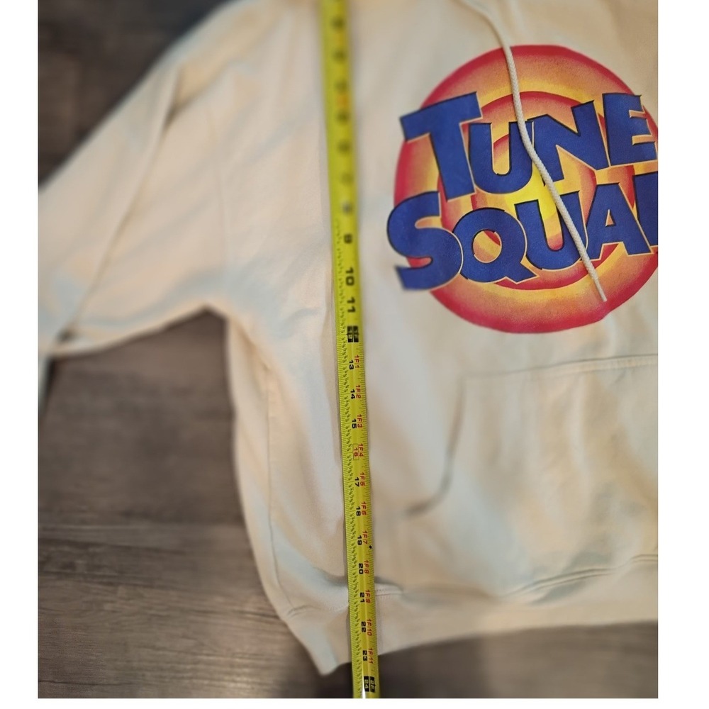 Looney Tunes Space Jam Tune Squad Hoodie Cream Beige Graphic Pullover Mens Small - Picture 6 of 7